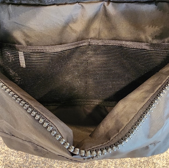 Herschel Supply Studio Fanny Pack/Belt Bag - Picture 4 of 4